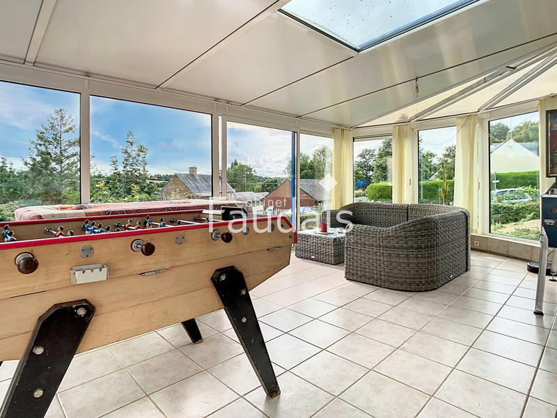 Maison - 122 m² - 6 pièces