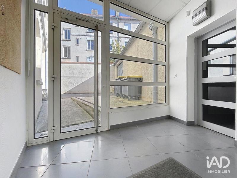 Local commercial - 638 m²