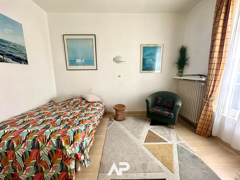 Maison - 161 m² - 7 pièces