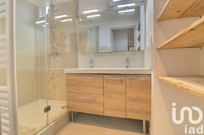 Appartement - 75 m² - 3 pièces