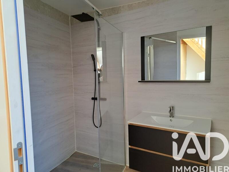 Maison - 104 m² - 4 pièces