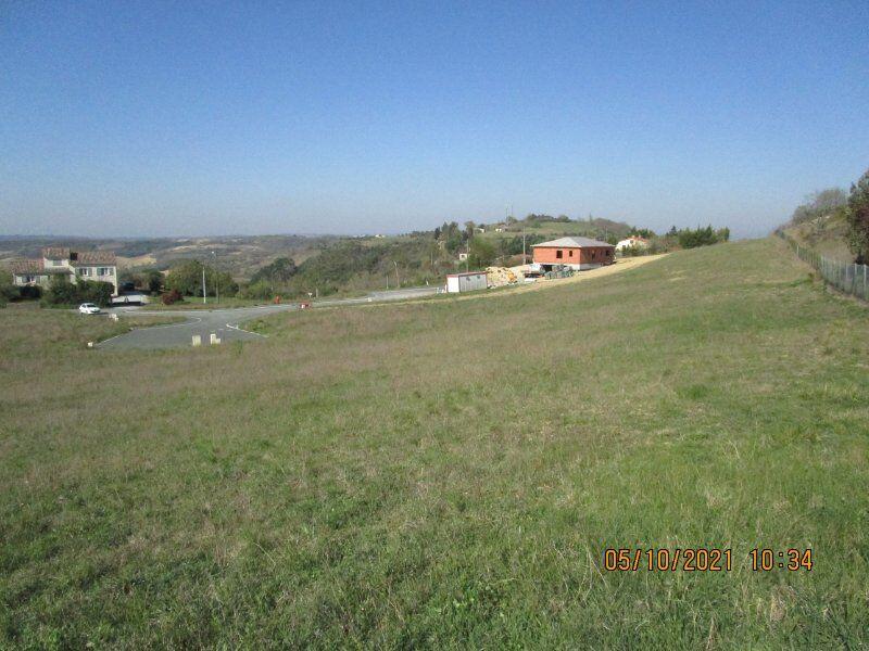 Terrain - 1 004 m²