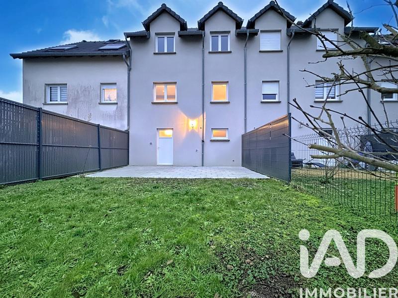 Maison - 126 m² - 6 pièces