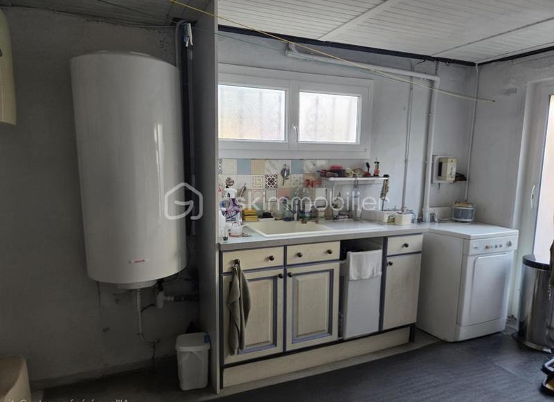 Maison traditionnelle - 123 m² - 6 pièces