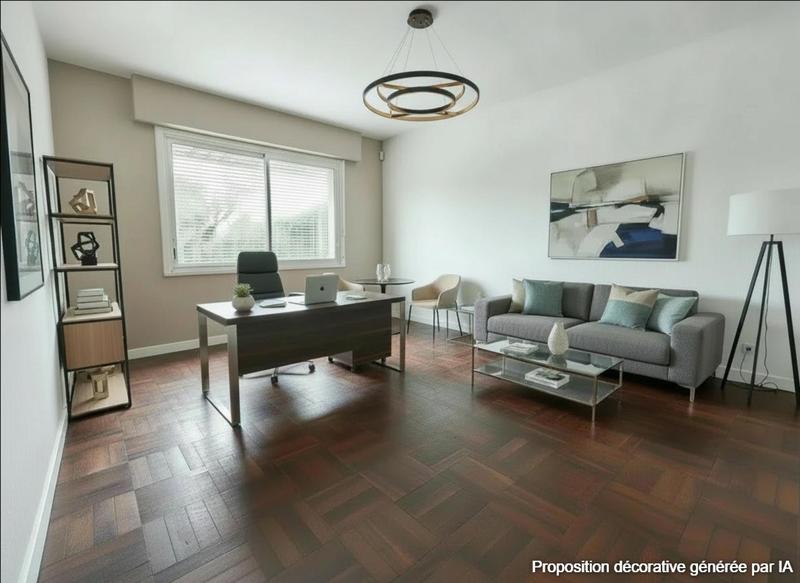 Maison - 241 m² - 8 pièces