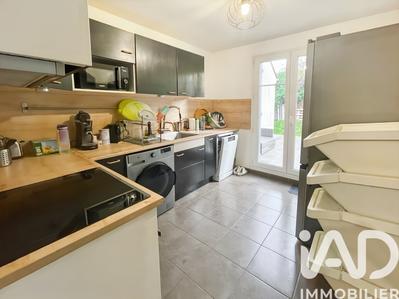 Maison - 75 m² - 4 pièces