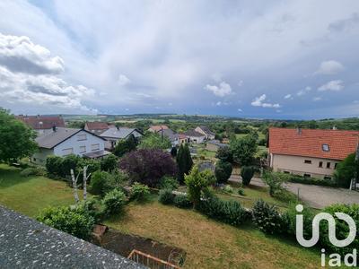 Maison - 208 m² - 9 pièces