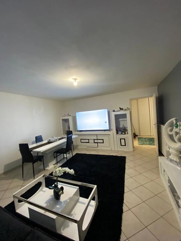 Appartement - 165 m² - 7 pièces