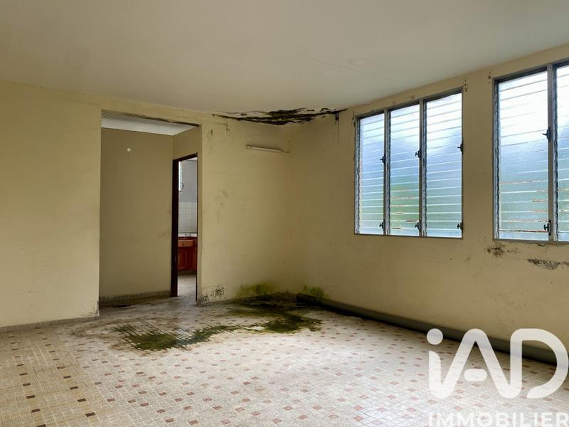 Maison - 159 m² - 9 pièces