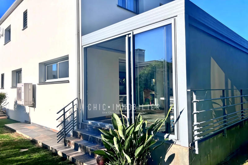 Maison - 120 m² - 5 pièces