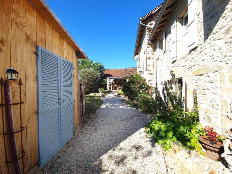 Maison de village - 165 m² - 6 pièces