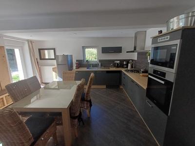 Maison en pierre - 126 m² - 4 pièces