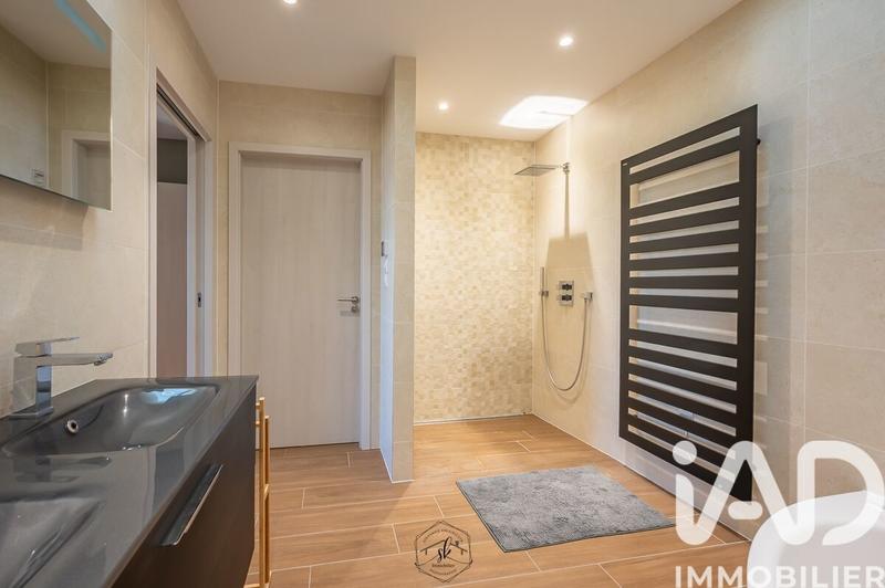 Maison - 118 m² - 4 pièces