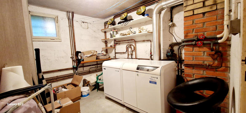 Maison - 245 m² - 6 pièces