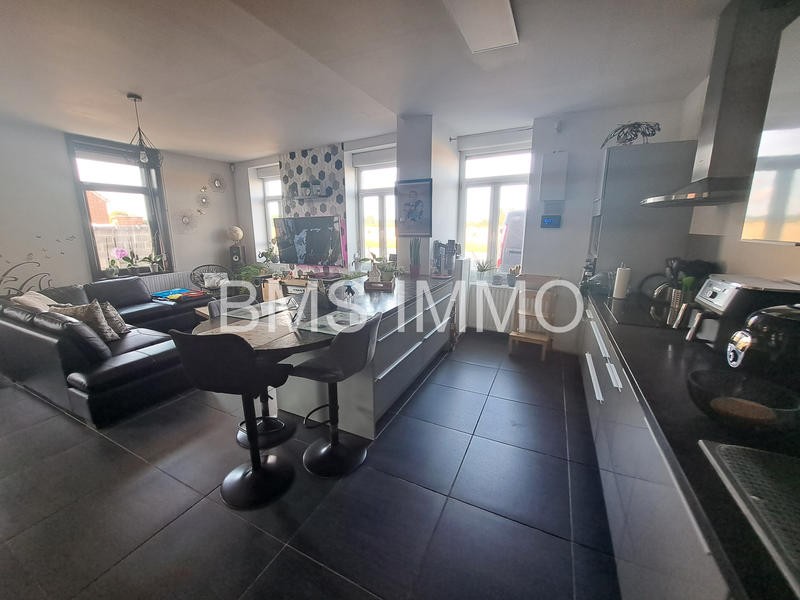 Maison - 208 m² - 7 pièces