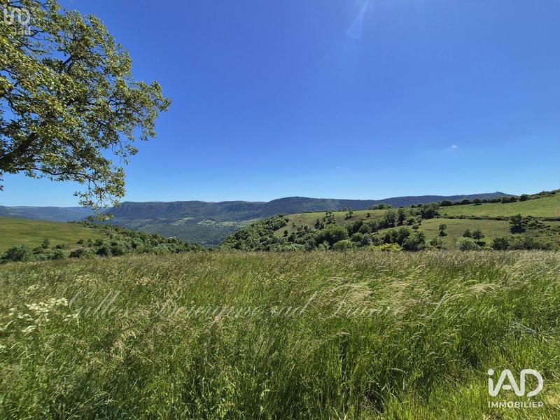 Maison - 415 m² - 16 pièces