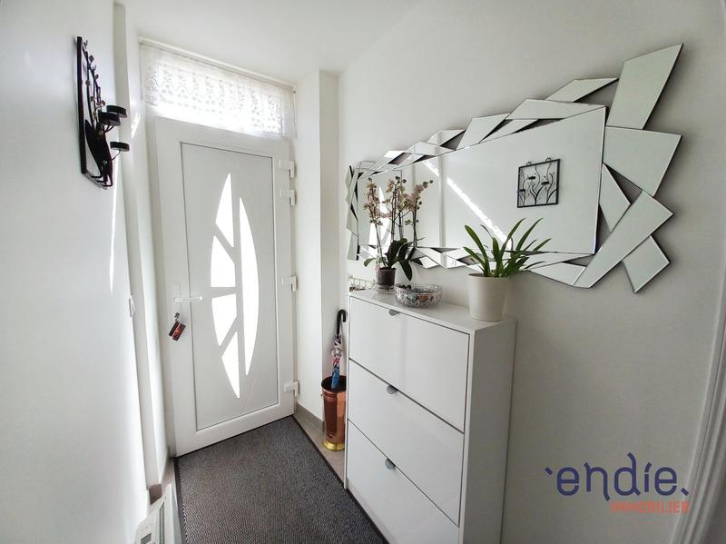 Maison - 181 m² - 6 pièces