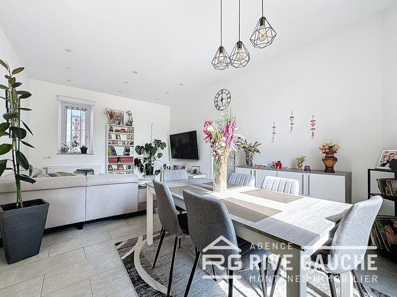 Maison ancienne - 258 m² - 8 pièces