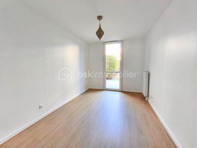 Appartement - 49 m² - 2 pièces
