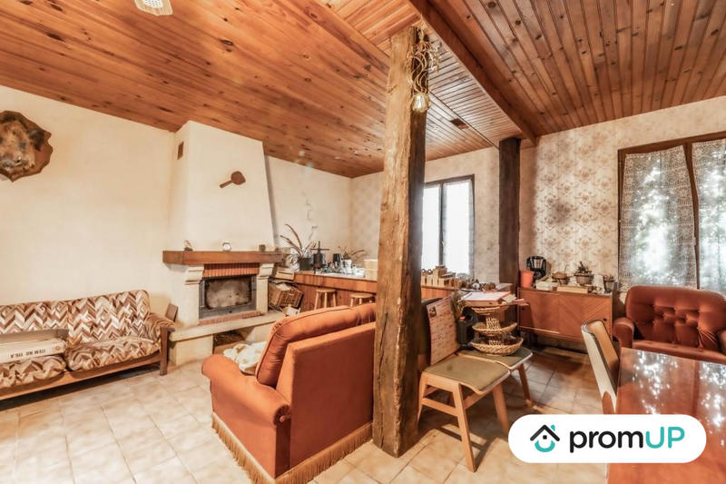 Maison - 140 m² - 5 pièces