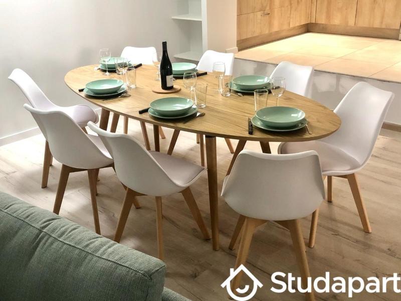 Chambre - 16 m² - 1 pièce