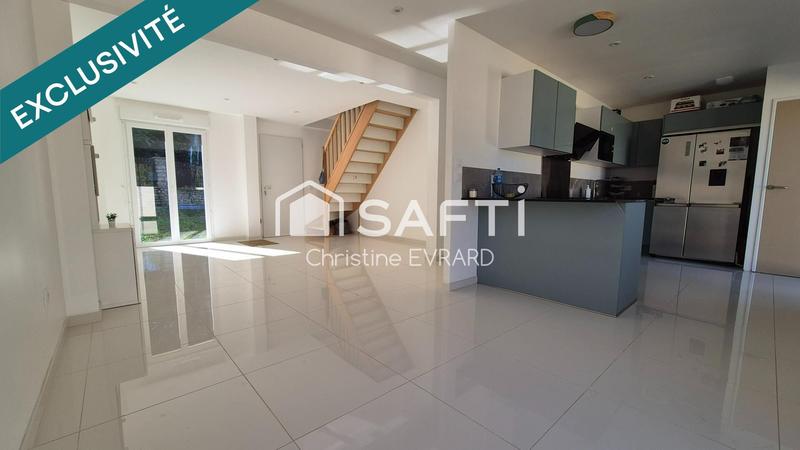 Maison - 85 m² - 5 pièces