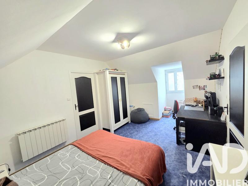 Maison - 163 m² - 7 pièces