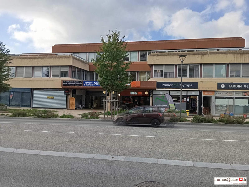 Bureau - 70 m² - 3 pièces