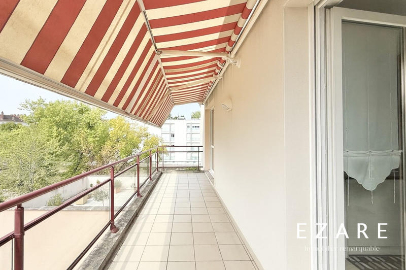Appartement - 128 m² - 5 pièces