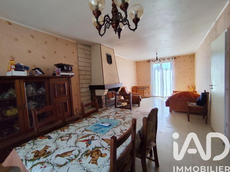 Maison - 94 m² - 5 pièces