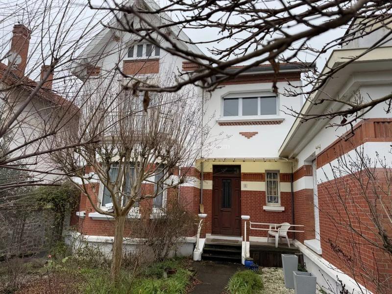 Maison - 130 m² - 5 pièces