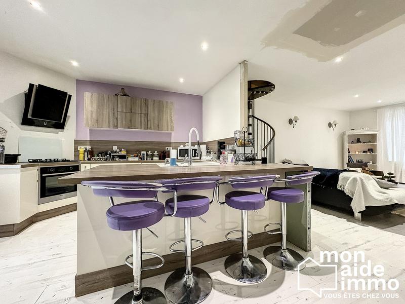 Maison ancienne - 166 m² - 6 pièces