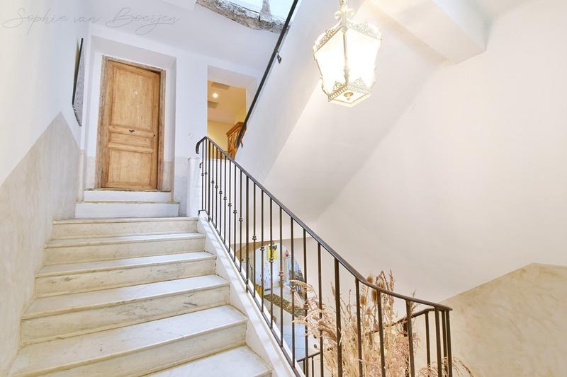 Maison - 349 m² - 10 pièces