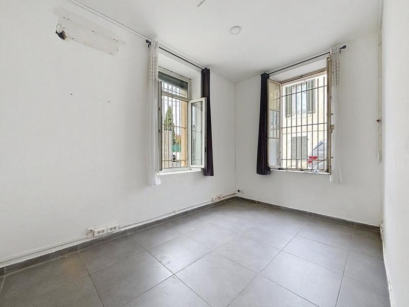 Local d'activités - 52 m²