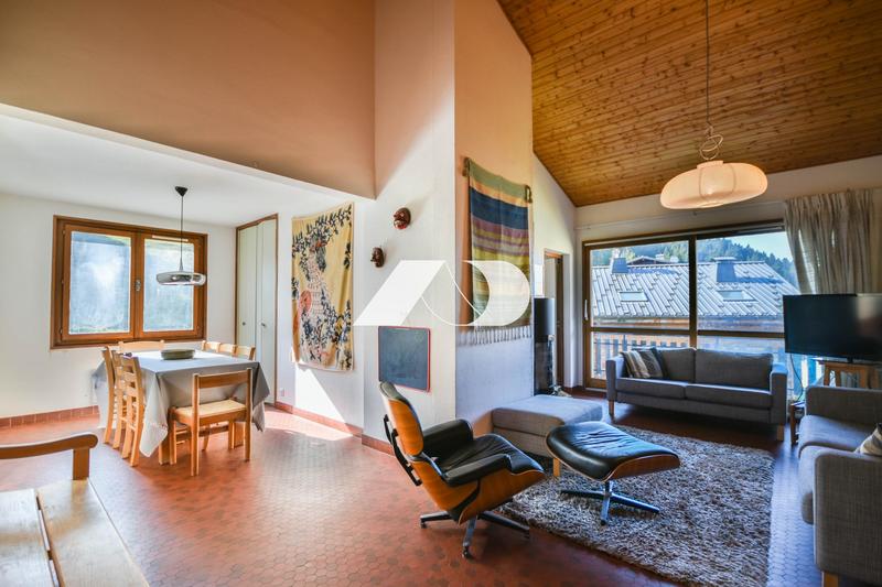 Appartement - 122 m² - 6 pièces