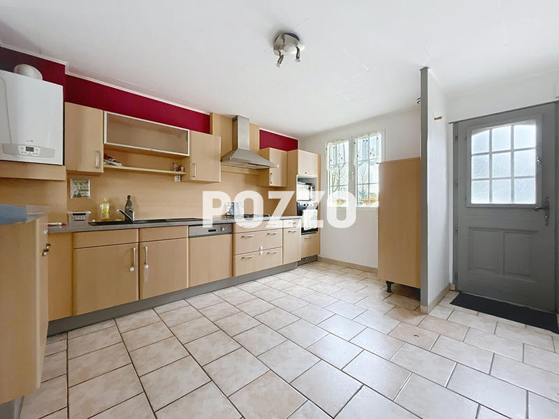 Maison - 105 m² - 5 pièces