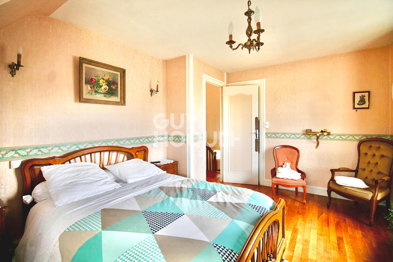 Maison - 111 m² - 4 pièces