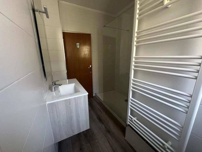 Maison de ville - 181 m² - 9 pièces