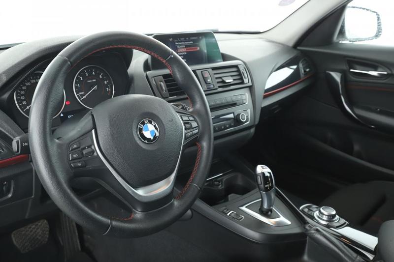 Bmw Série 1 118iA Sport 5p 170 ch