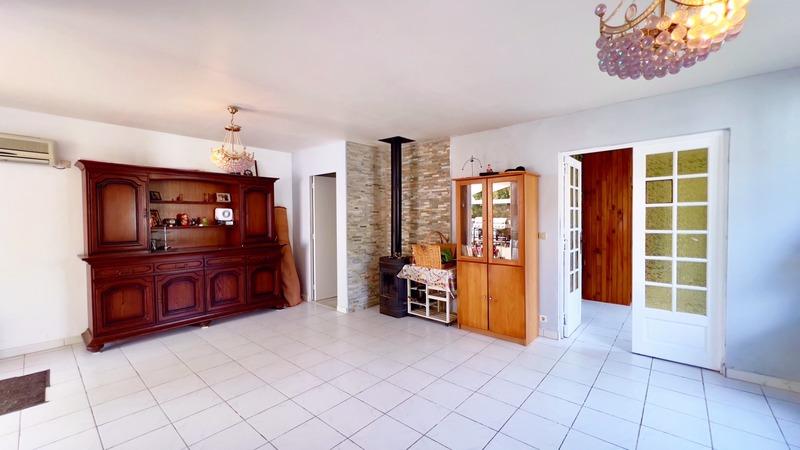 Maison - 300 m² - 9 pièces