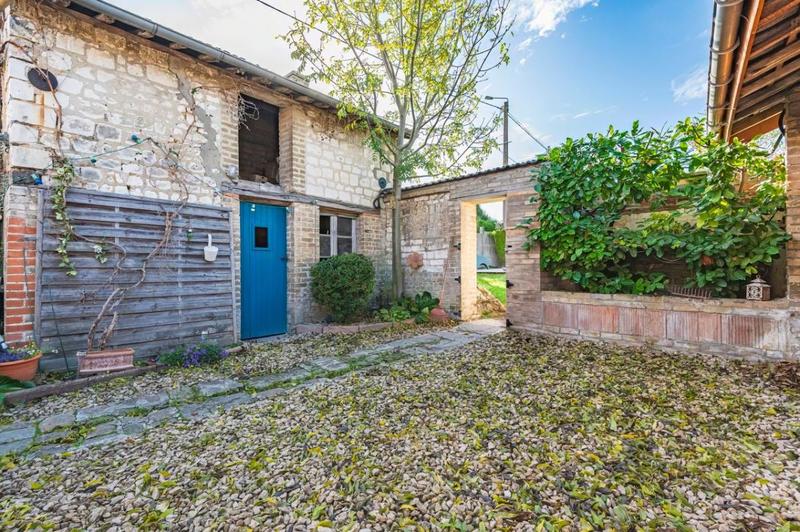 Maison - 145 m² - 7 pièces