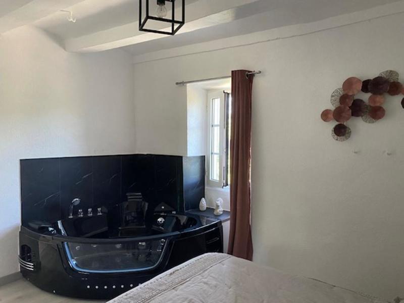 Maison - 244 m² - 10 pièces