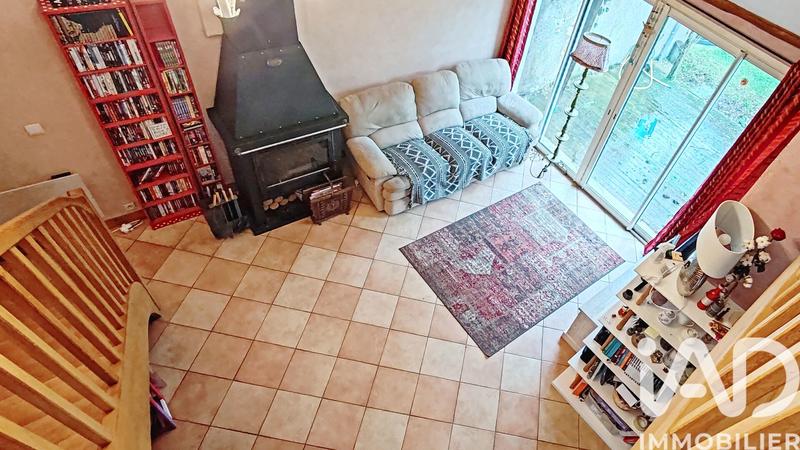 Maison - 208 m² - 7 pièces