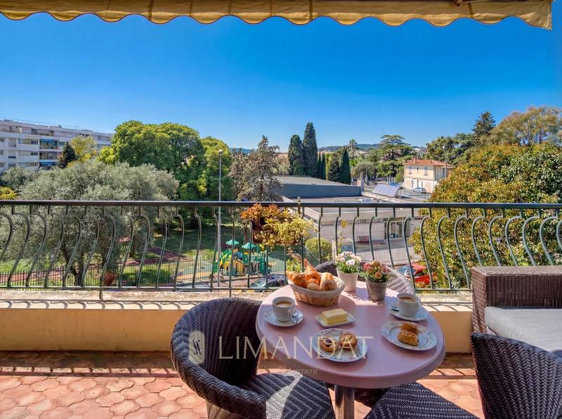 Appartement - 79 m² - 3 pièces