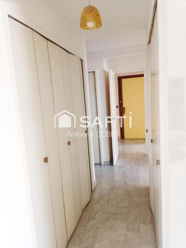 Appartement - 110 m² - 4 pièces