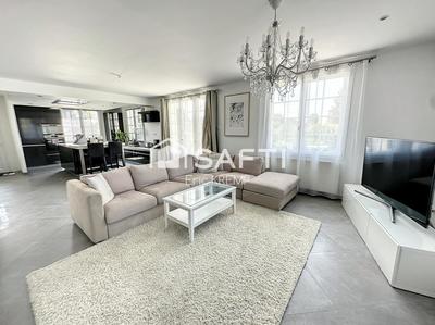 Maison - 135 m² - 6 pièces