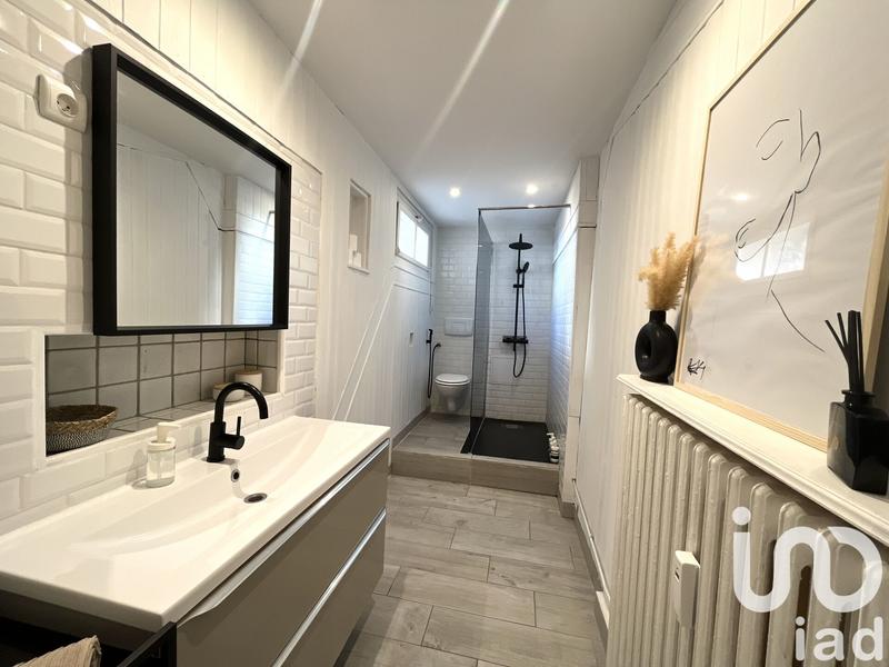 Appartement - 102 m² - 4 pièces