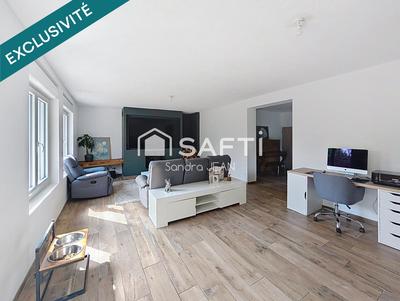 Maison - 137 m² - 5 pièces