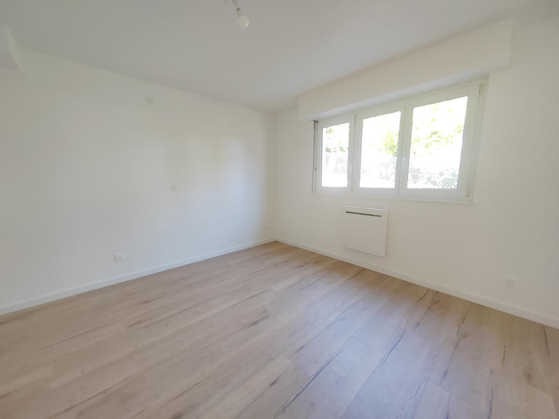 Maison - 178 m² - 7 pièces