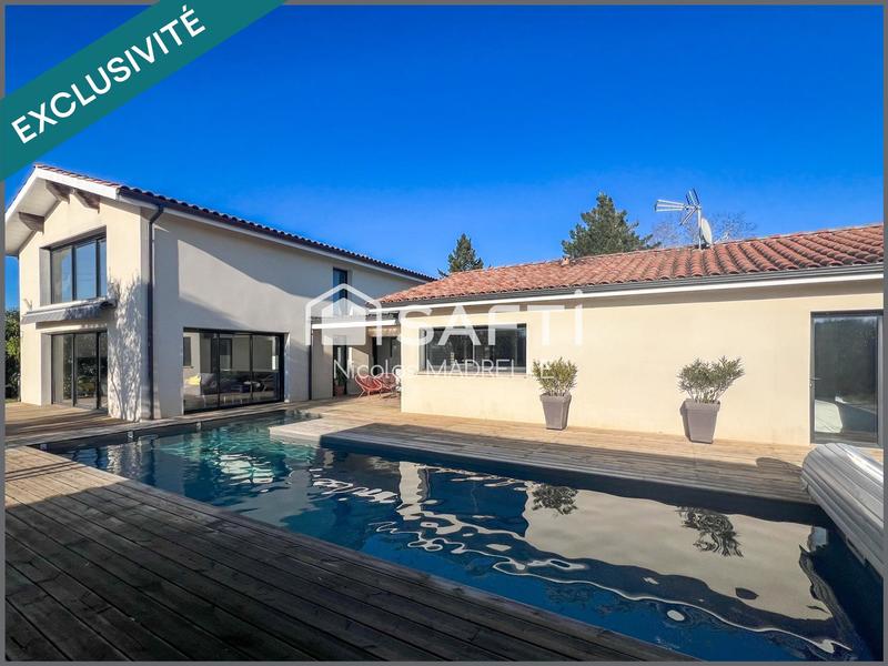 Maison - 170 m² - 5 pièces